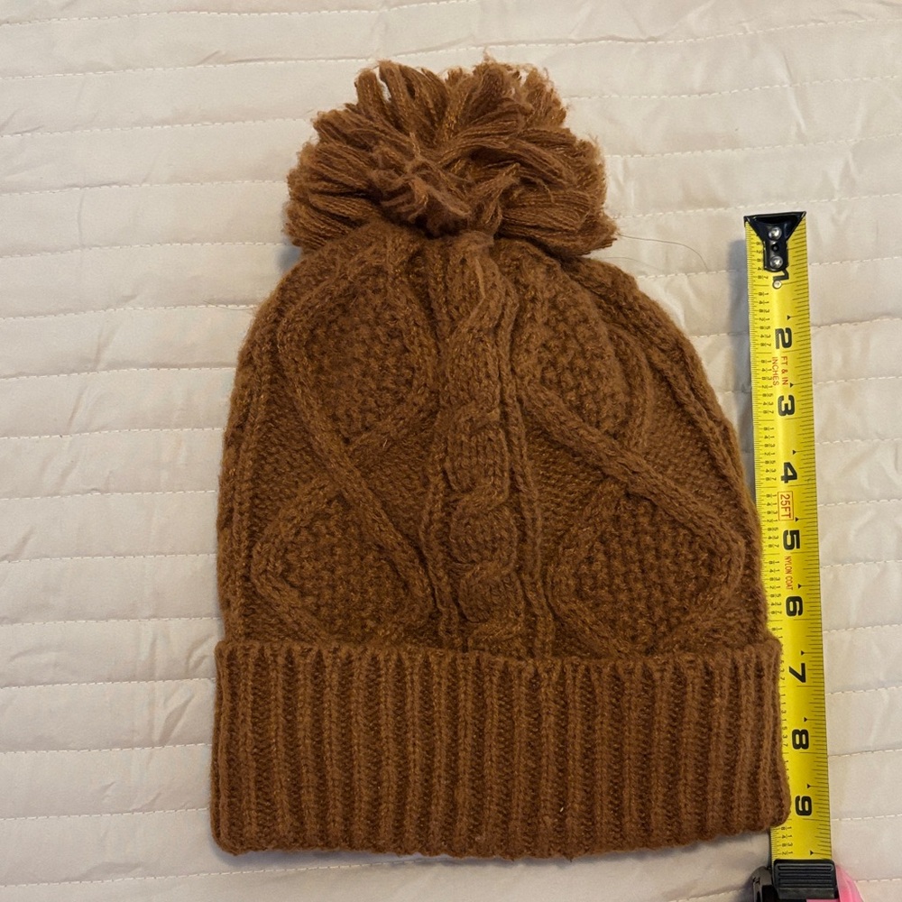 Cozy Brown Knit Pom-Pom Beanie